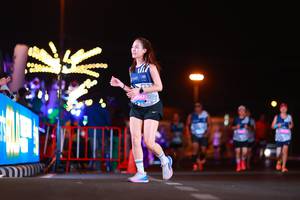 BIB: 189015
                            <button type="button" onclick="openModal(23014288)" class="btn btn-primary btn-sm float-right btn-popup" data-toggle="modal" data-target=".modal-high-quality">
                        <i class="fas fa-shopping-cart"></i> Add to Cart
                    </button>
                                            <button type="button" onclick="isThisMe(23014288, true)" class="btn btn-success btn-sm float-right btn-popup btn-isme hidden" data-toggle="tooltip" data-placement="bottom" title="นี่คือรูปของคุณใช่ไหม คลิกที่นี่เพื่อเอาเข้าอัลบั้ม">
                        <i class="fas fa-plus"></i> Add to album
                    </button>
                    <button type="button" onclick="isThisMe(23014288, false)" class="btn btn-warning btn-sm float-right btn-popup btn-isnotme hidden">
                        <i class="fas fa-ban"></i> Remove from album
                    </button>